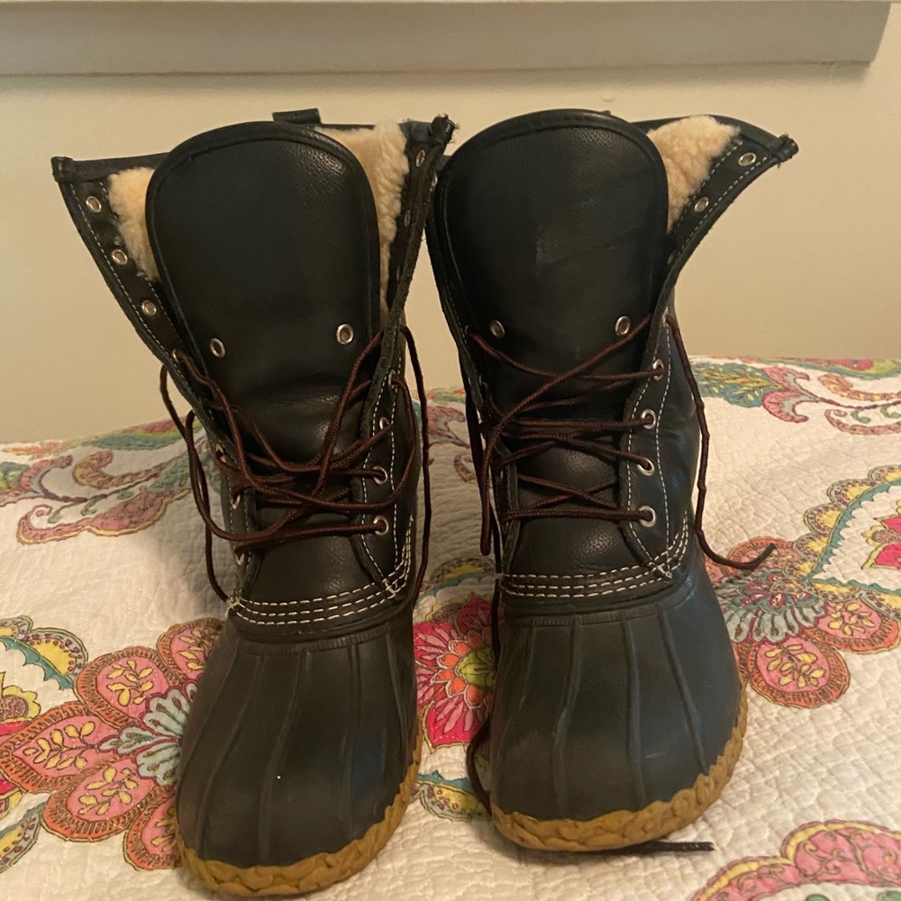 shearling lined l.l. bean boots black